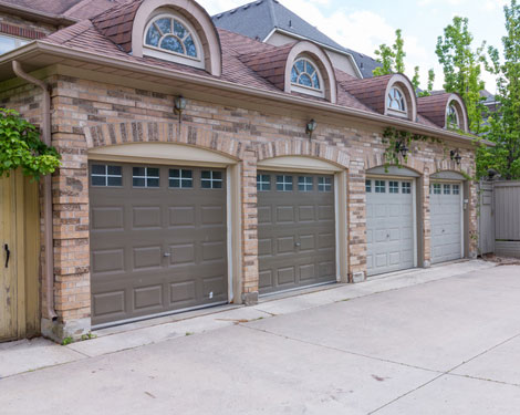 Installed garage doors in Greenfield Wisconsin
